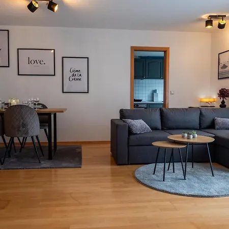 Apartment Klassen Apartments! Zentral Und Bequem, Entdecken Sie