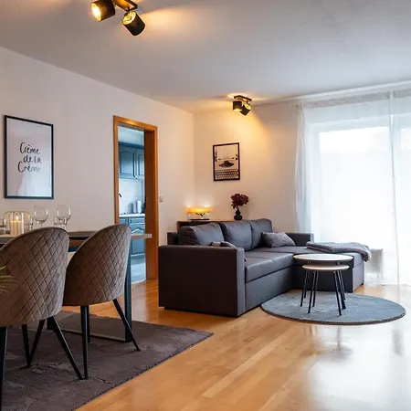 Klassen Apartments! Zentral Und Bequem, Entdecken Sie Lejlighed